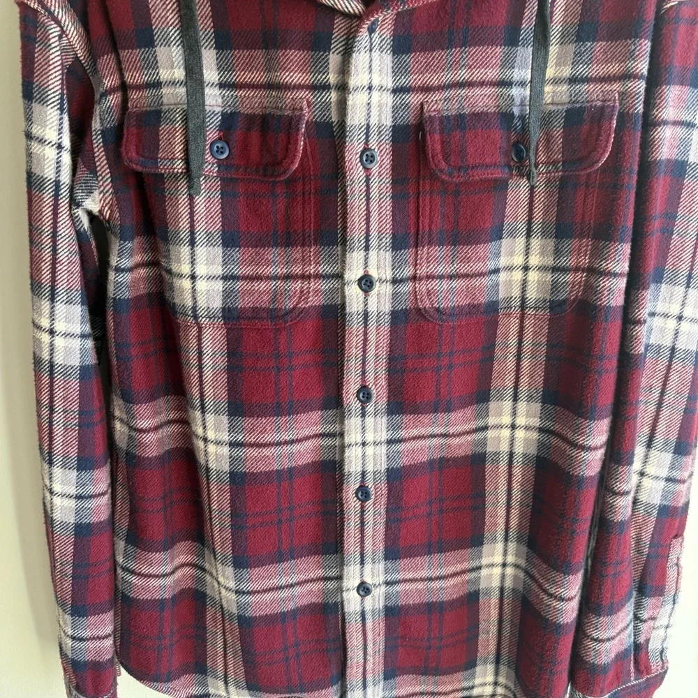 American Eagle Outfitters Flannel Plaid Button Down Shirt Men’s‎ Small